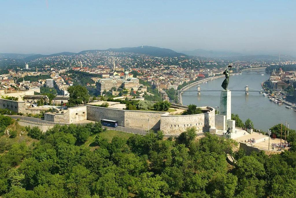 Budapest Central Port Apartment Buitenkant foto